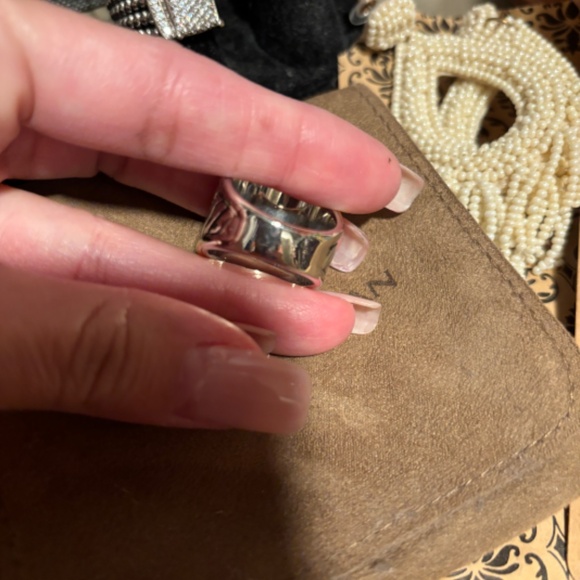 New silver gold ring - Picture 3 of 9